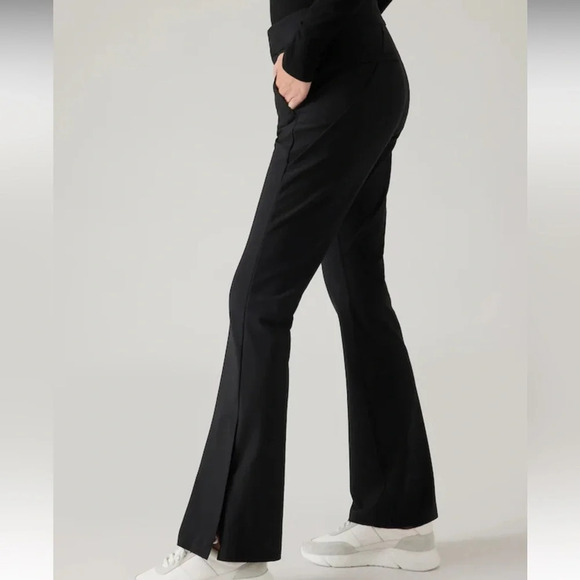 Athleta Stellar Flare Trouser in Black Size 14/Tall - Picture 13 of 15